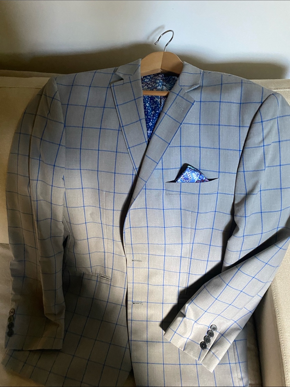 Van Heusen Light Gray Blazer with Blue Windowpane